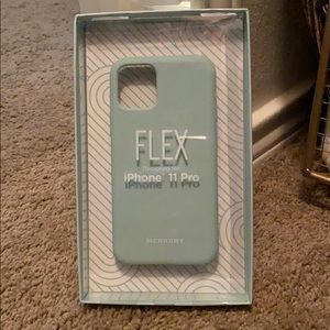 iPhone 11 pro silicone case (new never used)